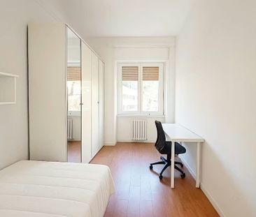 Via Giuseppe Bardelli, Milan, Lombardy 20131 - Photo 1