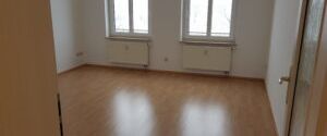 Jößnitzer Str. 149, Wohnung 7 ~~~ Balkon, Bad mit Wanne, Abstellraum im Treppenhaus, Keller - Foto 1