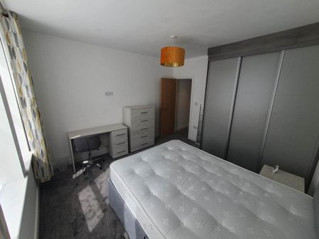 1 bedroom flat to rent - Photo 4