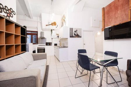 Studio to rent - Photo 2