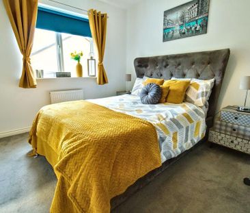 3 bedroom semi-detached house to rent - Photo 2