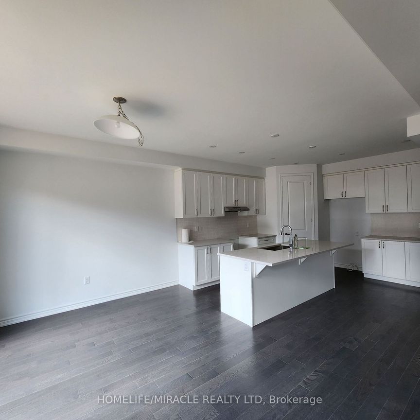 For Lease - 344 Madelaine Drive, Barrie, Ontario - Photo 1