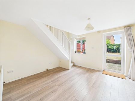 1 bedroom terraced house to rent - Photo 2