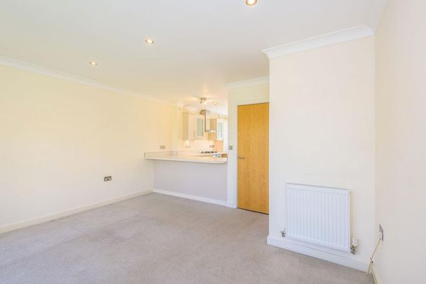 2 bedroom house to rent - Photo 1