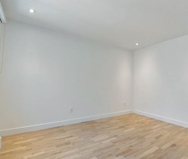 3195 Van Horne Avenue - Photo 3