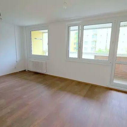 Zrekonstruovaný 1+kk, 33 m - Fotografie 1