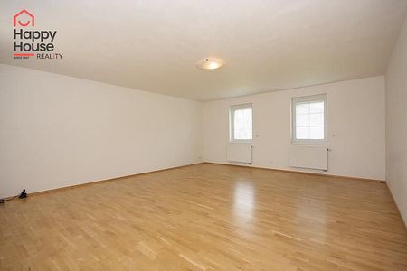Pronájem domu 285 m² s pozemkem 1 285 m² - Photo 3