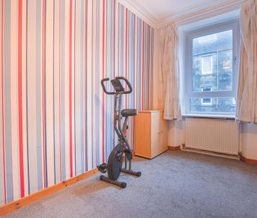 2 bedroom flat to rent - Photo 6