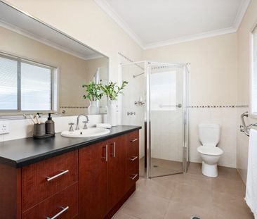 Quite Three Bedroom Townhouse - Photo 2