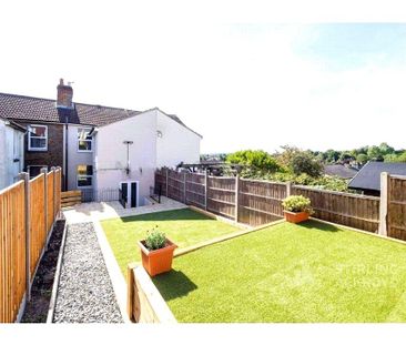 1 bedroom in a house share to rent - Photo 4