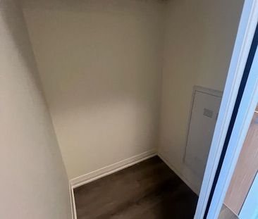 For Lease - 8960 Jane Street Unit# 434, Vaughan, Ontario - Photo 6