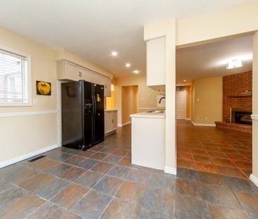 For Lease - 16 Long Drive Unit# Main, Whitby, Ontario - Photo 4