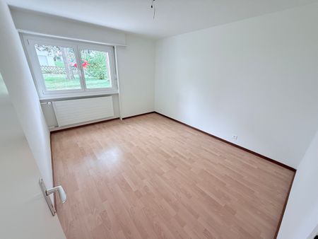 4-room apartment on the ground floor - Photo 4