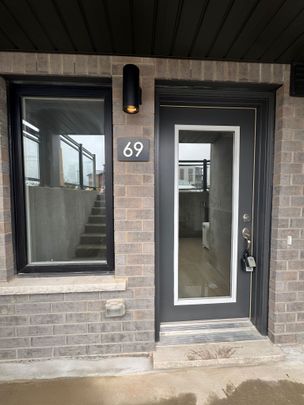 For Lease - 940 St David Street Unit# 69, Centre Wellington, Ontario - Photo 1