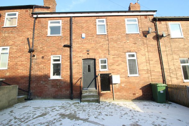 2 bedroom house to rent - Photo 1