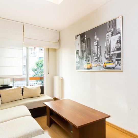 madrid, Community of Madrid 28017 - Photo 1