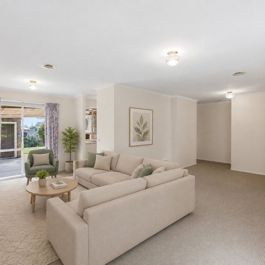 1 Lisbeth Ave , DONVALE - Photo 1