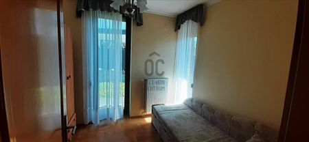Kiadó újszerű állapotú ház - Üröm - Photo 5