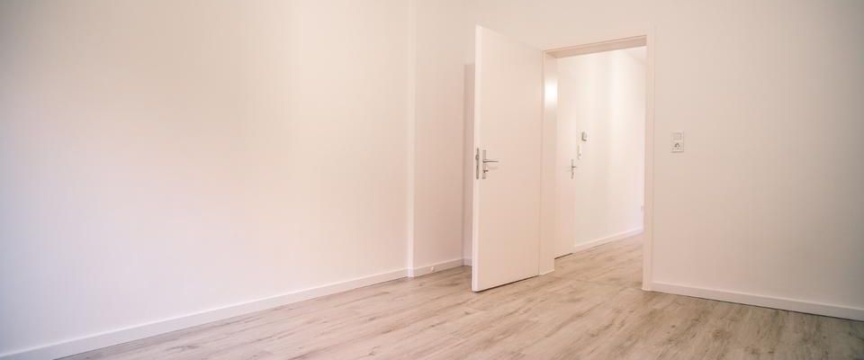 2 Zimmer mit offener Küche - in Sanierung - Photo 1