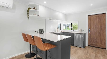 Trentham 3 Bedrooms - Photo 4