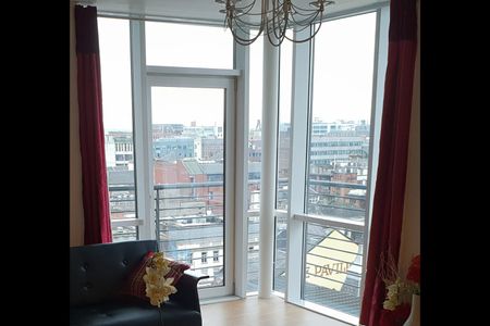 3 Bed Penthouse, Renfield Street, G2 - Photo 2