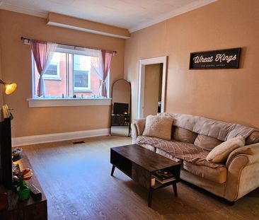 For Lease - 201A Main Street Unit# 4, Newmarket, Ontario - Photo 6