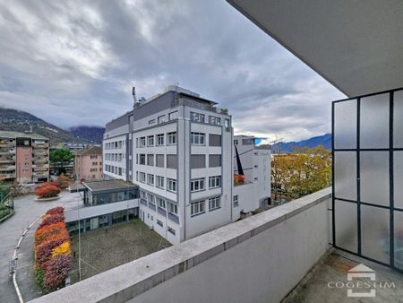 Bel appartement de 3 pièces au 3ème étage d’environ 68m2 - Photo 4