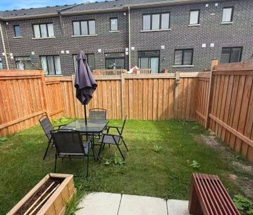 For Lease - 9 Milady Crescent, Barrie, Ontario - Photo 6