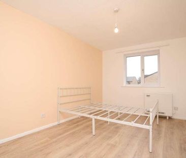 Courtlands Close, North Watford, WD24 - Photo 3