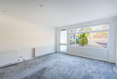 2 bedroom semi-detached house to rent - Photo 3