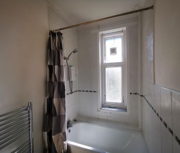 8b Marryat Street, Coldside, Dundee - Photo 2