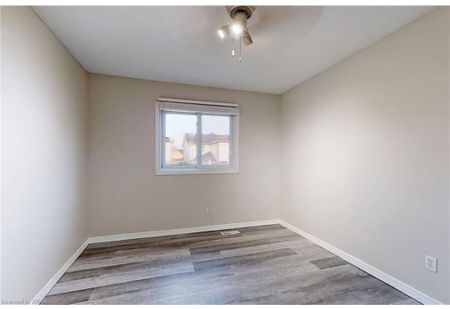 For Lease - 75 Cotton Grass Street, Kitchener, Ontario - Photo 2