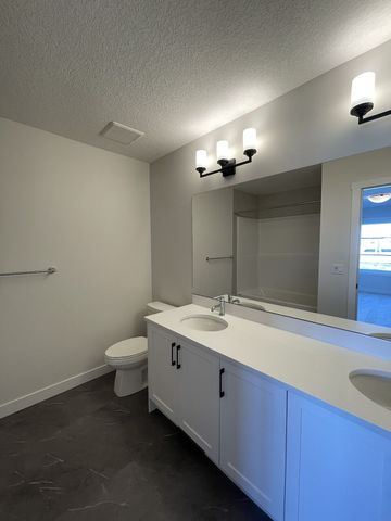 179 Lewiston Drive Northeast, Calgary - Photo 2