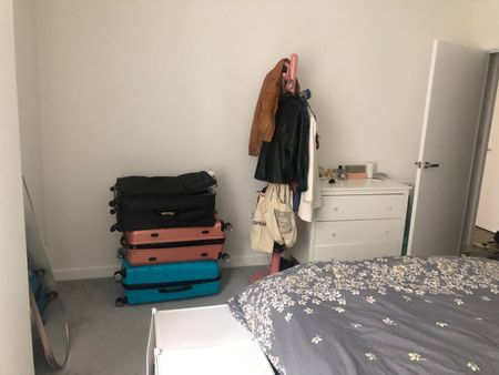 1 Bed Flat, North Woolwich Road, E16 - Photo 2