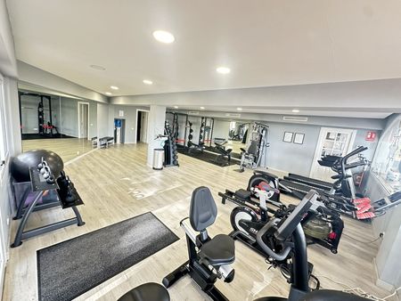 Ground Floor Apartment in Marbella - Photo 3