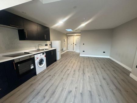 Studio to rent - Photo 4