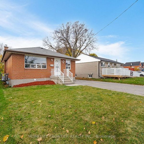 For Lease - 1204 Simcoe Street, Oshawa, Ontario - Photo 1