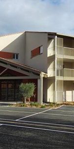 Location Appartement 1 pièce 30m² CASTELNAUDARY 11400 - Photo 3