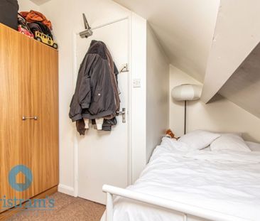 3 bed Mid Terraced House for Rent - Photo 6