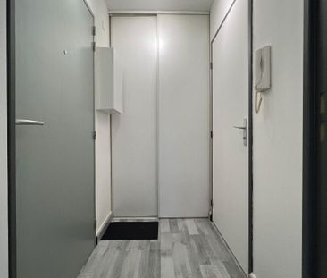 "LE FABULEUX" - Location Appartement tours : 19.02 m2 - Photo 6