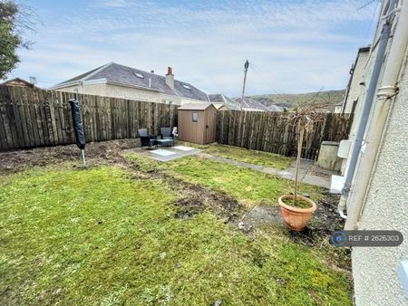 2 bedroom flat to rent - Photo 5