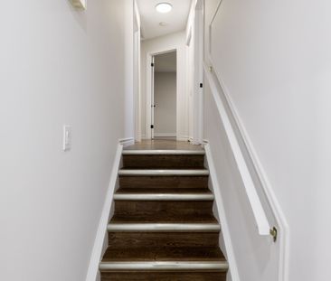 For Lease - 699 Classic Drive Unit# Main, London East, Ontario - Photo 5