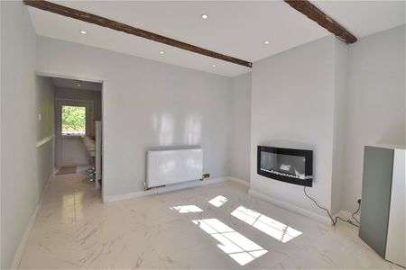 3 bedroom house to rent - Photo 2