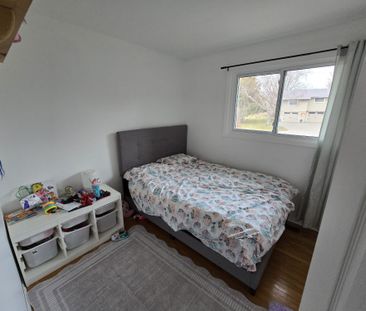 For Lease - 205 Merrett Drive Unit# Main Floor, Barrie, Ontario - Photo 6