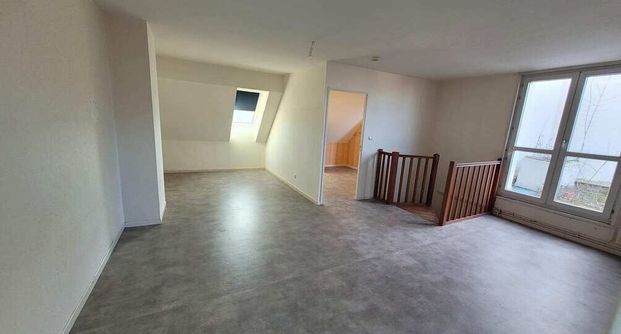 À CHARLEVILLE MEZIERES - Photo 1