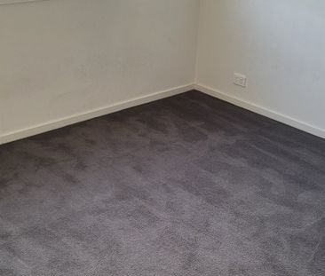 Brookfield - Photo 3