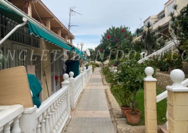 REF. 1773-Benidorm-950€
