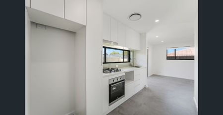 Brand New 2-Bedroom Granny Flat - Stylish, Spacious & Low Maintenance Living - Photo 3