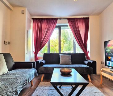 2 Bed Terraced House, Leverton Close, N22 - Photo 5