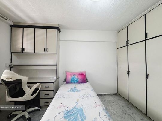 Blk 302 Woodlands Street 31 (Woodlands), HDB 5 Rooms - For Rent - Photo 1